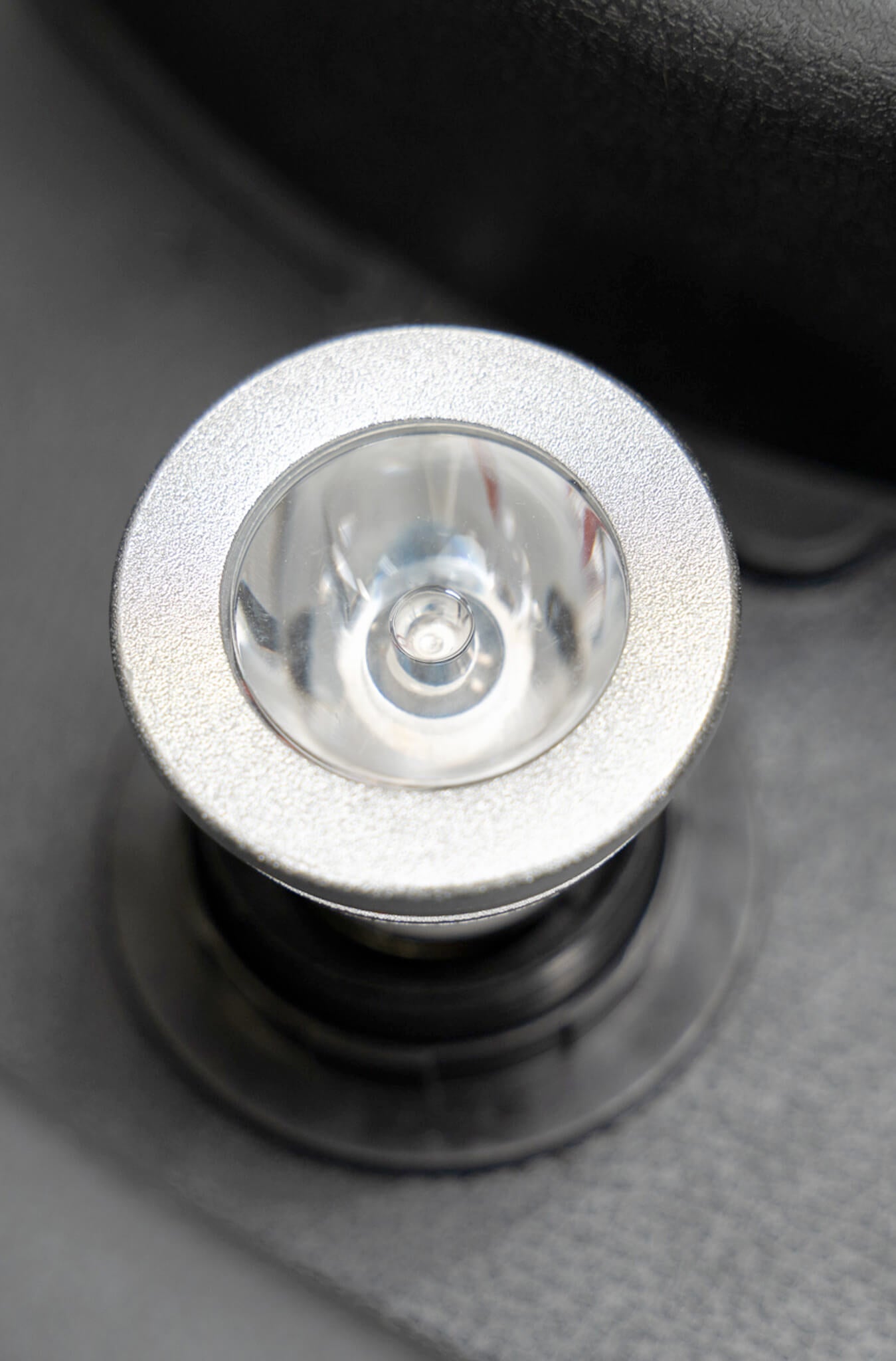 LED Pillar Blower - 18inch Diameter