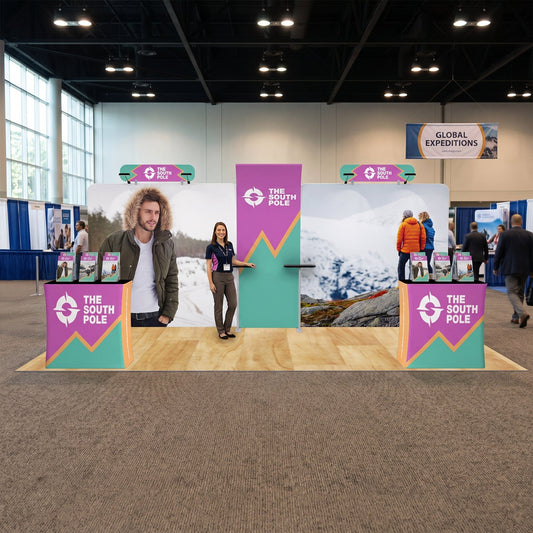 10x20 Trade Show Booth with Curved Media Wall